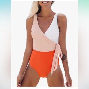 CUPSHE Women's One Piece Swimsuit Wrap Color Block Tie Side Bathing Suit